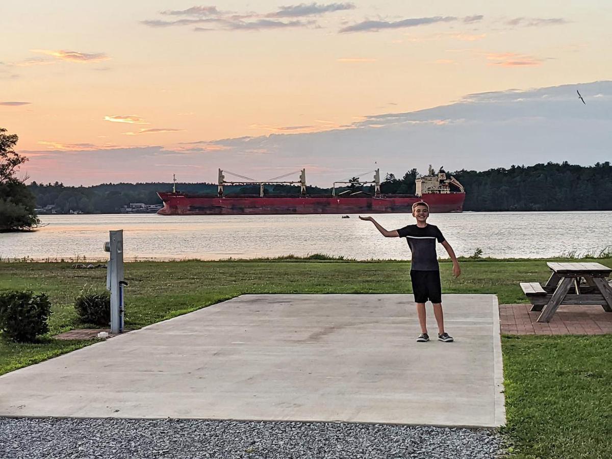 Swan Bay Resort - 1000 Islands Premier Rv Park & Marina Alexandria Bay Exterior photo
